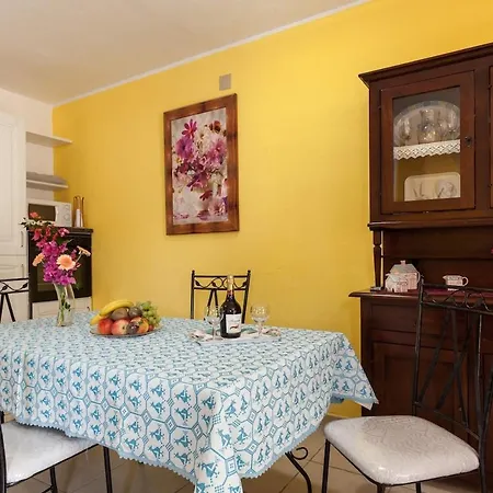 The Peacock House Semesterbostad