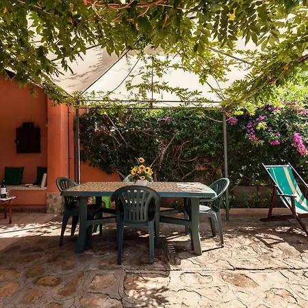 The Peacock House Flumini di Quartu